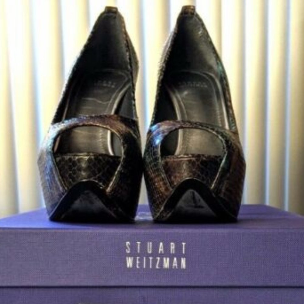 Stuart Weitzman  Python Platform Peep Toe Size 10.5 ~~ Gorgeous!